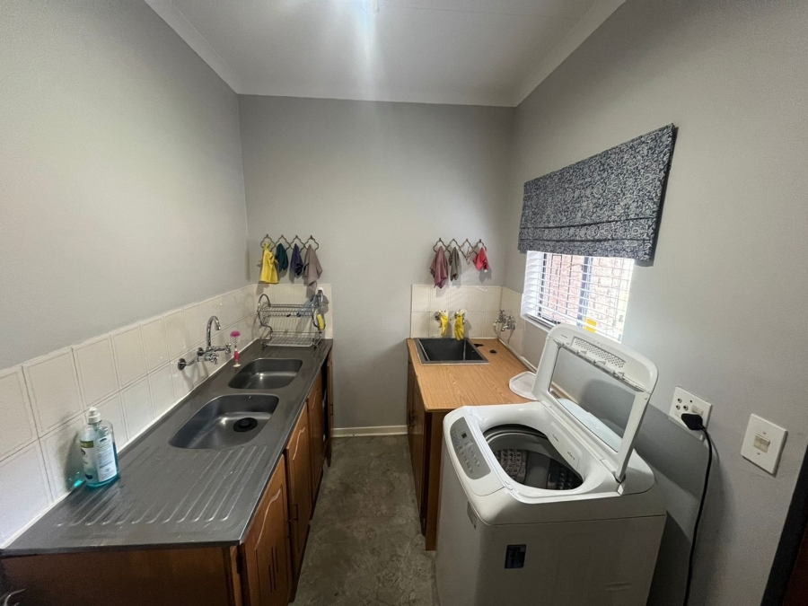 4 Bedroom Property for Sale in Bodorp North West